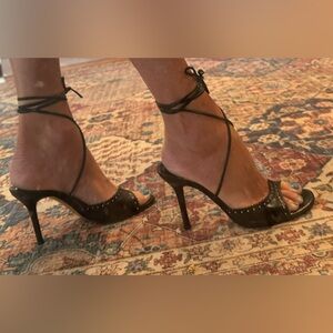 Charles David Classic Black Leather pump 8.5 w ankle ties gently worn + loved.